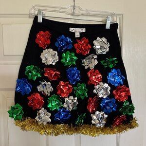 Christmas skirt 🎄- fun for a party- wool black -planet gold brand